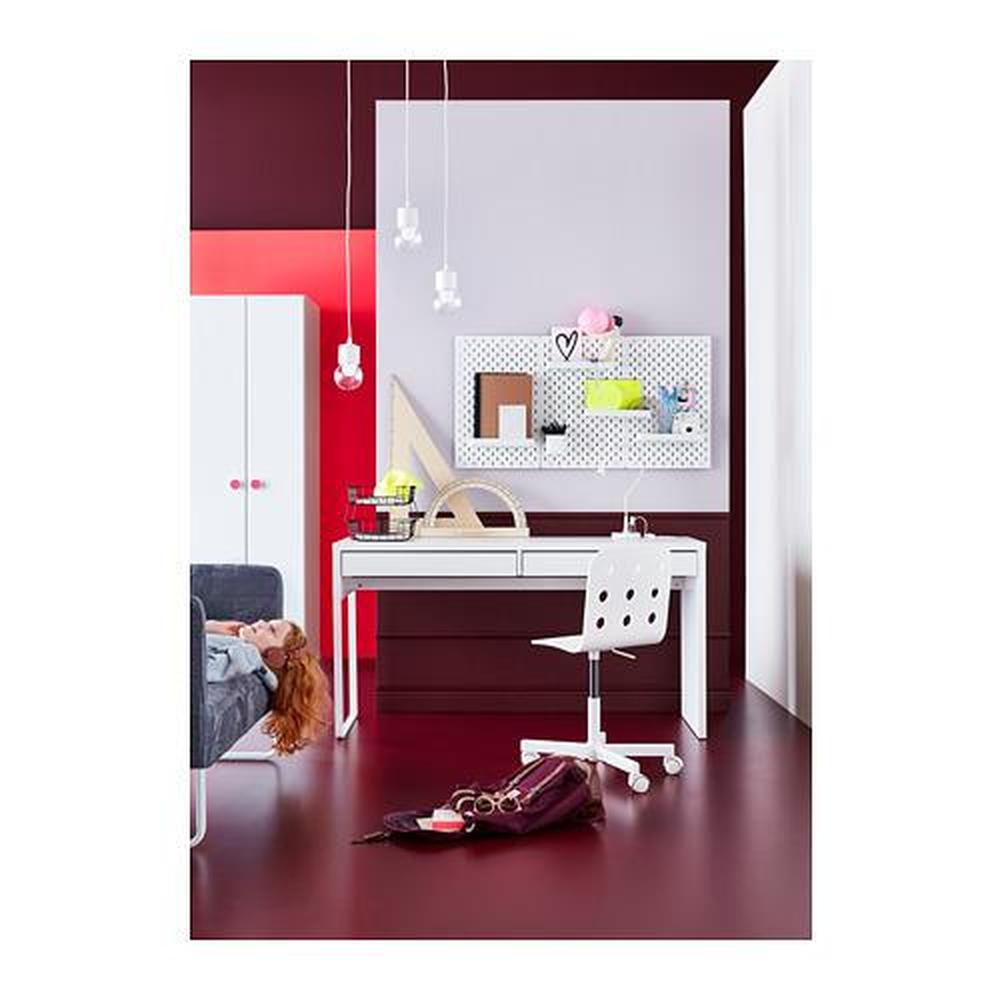 MICKE Bureau, blanc, 142x50 cm (557/8x195/8) - IKEA CA